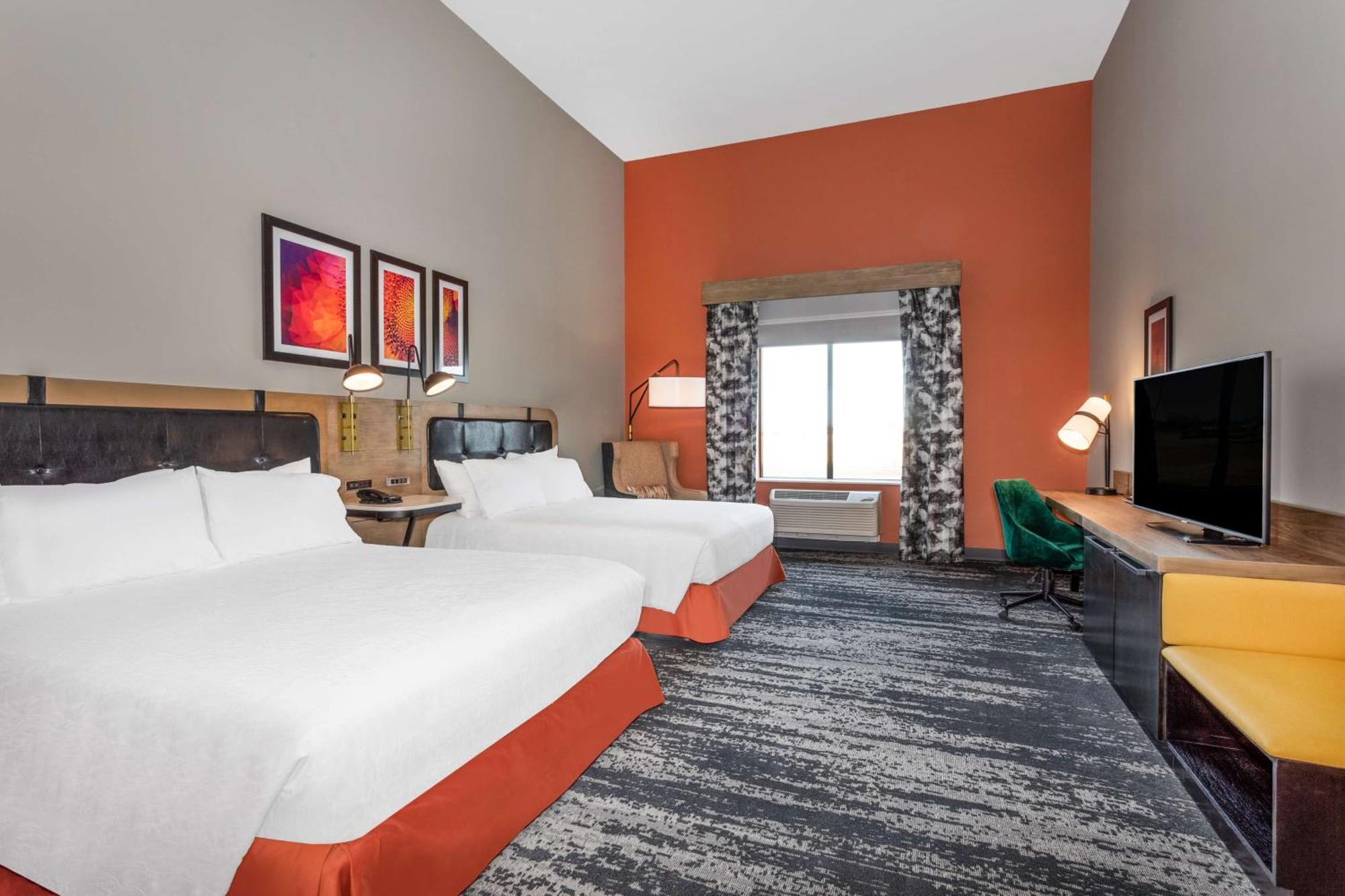 Hilton Garden Inn Hays, Ks Extérieur photo